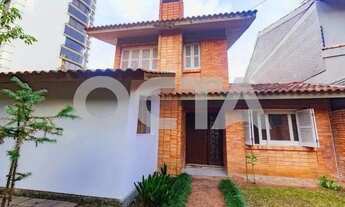 Imagem 3: Casa com 4 Quartos para alugar, 240m² - Bela Vista