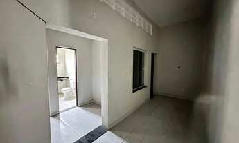 Imagem 6: Ponto Comercial para Locação em Fortaleza, Parangaba, 2 banheiros