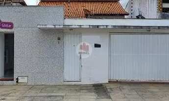 Imagem 2: Casa com 5 Quarto(s) e 2 banheiro(s) para Alugar, 300 m² por R$ 3500 / Mês