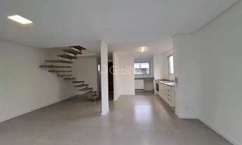 Imagem 2: Casa para Venda em Florianópolis, Morro das Pedras, 3 dormitórios, 1 suíte, 3 banheiros, 2