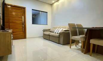 Imagem 4: Casa de Alto Padrão com Energia Solar com 2 quartos sendo um suíte