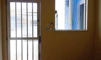 Imagem 2: CASA NA PENHA CIRCULAR, 1 QUARTO E ÁREA DE SERVIÇO!!