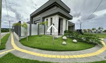 Imagem 2: Casa em Condomínio para Venda em Senador Canedo, Jardins Capri, 3 dormitórios, 3 suítes, 4