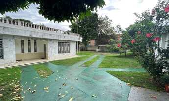 Imagem 4: Casa no Aleixo Casa com 4 dormitórios