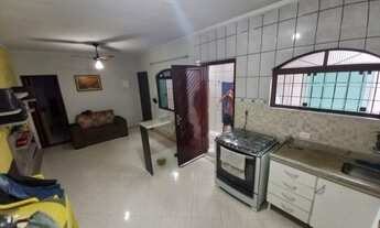 Imagem 7: Paulo) Linda casa germinada na Vila mirim - Praia Grande R$ 320.000