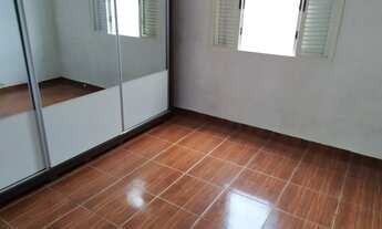 Imagem 5: Casa para aluguel tem 80 metros quadrados com 2 quartos em Centro - Varginha - MG