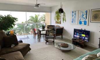 Imagem 2: Apartamento à venda em Pitangueiras, frente mar, sacada, 2 vagas de garagem