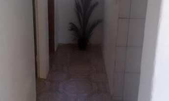 Imagem: Casa 3 Qts, Laje, Cerâmica, Lote Vazado