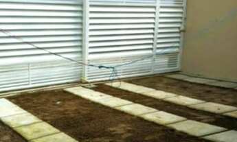 Imagem 6: Próximo da praça - Casa Pronta-visite, faça uma simulação e Maravilhosa Casa 200Mil