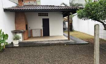 Imagem 2: Casa para Venda em Itajaí, Centro, 3 dormitórios, 1 suíte, 2 banheiros, 2 vagas