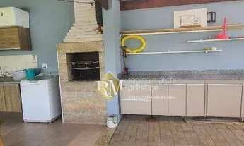 Imagem 6: Lindíssima casa toda avarandada, estilo chácara, disponível para venda no Condomínio Zulei