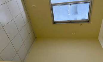 Imagem 7: Alugo apartamento apartamento de 2/4, podendo ser revertido para 3/4