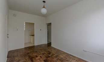 Imagem 7: PORTO ALEGRE - Apartamento Padrão - Partenon