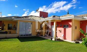 Imagem 1: Casa térrea EM OPORTUNIDADE com 03 dormitórios no Condomínio Estância Marambaia em Vinhedo