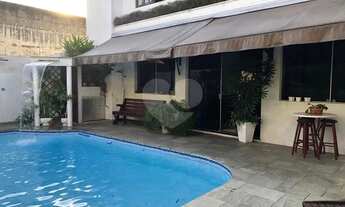 Imagem 2: Sobrado. Piscina. Lareira. Salas de estar, jantar e TV. Permuta,Espaço gourmet