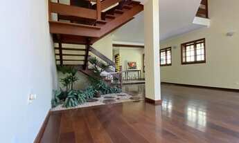 Imagem 7: Casa de condomínio bem localizada em Alphaville 4 suítes