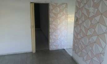 Imagem 5: Alugo casa sala, quarto. cozinha e banheiro no segundo piso