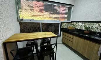 Imagem 5: Apartamento à venda no Bairro Santa Mônica, com Armários Planejados