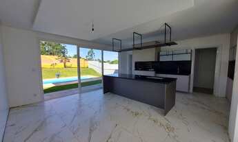 Imagem 7: Sobrado 4 dormitórios