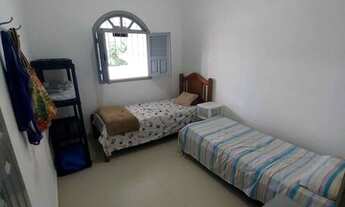 Imagem 5: Casa para aluguel possui 140 metros quadrados com 4 quartos em Barra do Sahy - Aracruz - E