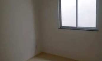 Imagem 2: Alugo excelente casa no condiminio Maria Isabel