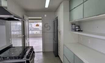 Imagem 4: Apartamento em andar alto , reformado em condominio clube