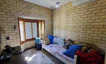 Imagem 7: Linda casa em condomínio completo com piscina aquecida e área gourmet!