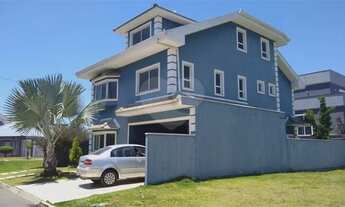 Imagem: Casa em condomínio - Á venda no Pinheirinho