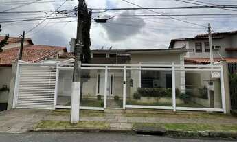 Imagem: VOLTA REDONDA - Casa Padrão - NITERÓI