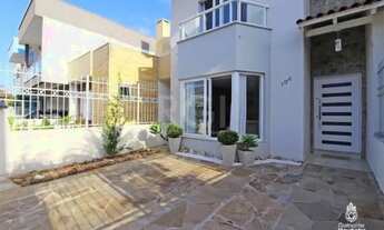 Imagem 2: Casa para Venda - 131.96m², 3 dormitórios, sendo 1 suites, 2 vagas - Lagos De Nova Ipanema