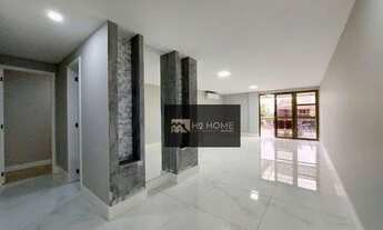 Imagem 2: Excelente Apartamento reformado 200m ótima localização no Recreio!