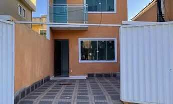 Imagem: Alugo casa duplex com 2 suítes!!!