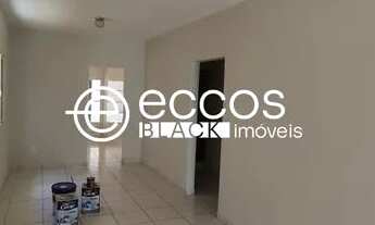 Imagem 4: CASA RESIDENCIAL em UBERLÂNDIA - MG, CIDADE JARDIM