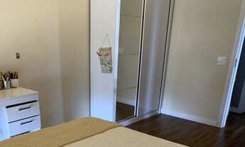 Imagem 2: Casa de condomínio para venda tem 350 metros quadrados com 4 quartos