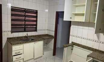 Imagem: SÃO PAULO - Casa Padrão - JARDIM ITATIAIA