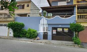 Imagem 2: Sobrado à venda 318m² 3 dormitórios 1 suíte 4 banheiro 2 vagas de garagemVila Progresso