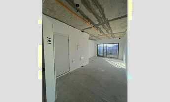 Imagem: Sala com 3 Dormitorio(s) localizado(a) no