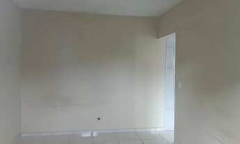 Imagem 2: Alugo casa de 2 cômodos próximo a estação Gianetti não aceitamos animais de estimação