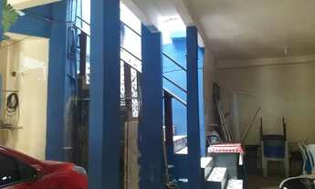 Imagem 3: VENDO CASA TERREO E 1º PISO GARAGEM AMPLA PARA 2 CARROS