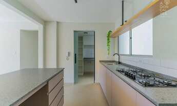 Imagem 4: Apartamento no Edifício Columbus, 03 Quartos, 02 Vagas, Reformado, Ahú, Curitiba