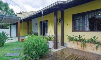 Imagem 2: Casa com 1 suíte(s) mais 2 quarto(s) à venda no bairro Glória em Joinville, por R$ 990.000