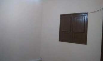 Imagem 4: Casa geminada em Escada