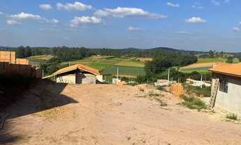 Imagem 2: Condomínio com lazer completo e portaria inteligente viva dias de descanso!