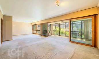 Imagem 4: Apartamento à venda em Rio Branco com 277 m², 4 quartos, 1 suíte, 3 vagas