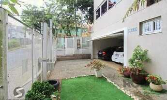 Imagem 4: Casa em Porto Alegre, no bairro Tristeza, com 3 dormitório(s), e 3 banheiros, à