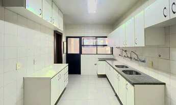 Imagem 5: Pituba apto grande 201m2 com 4 quartos 2 suites 2 dependencias 2 garagens e infraestrutura