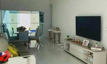 Imagem 2: VENDO CASA NO PARQUE 10, PRÓXIMO AO VENEZA - ENTREGA IMEDIATA