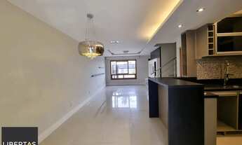 Imagem 3: Casa 3 Dormitórios / Pátio com Churrasqueira / Jardins do Prado