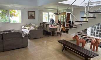 Imagem: CASA EM CONDOMÍNIO BEIRA DE PISTA DE ALDEIA!