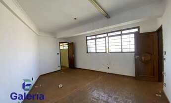 Imagem: Apartamento com 4 quartos para alugar, 110m²